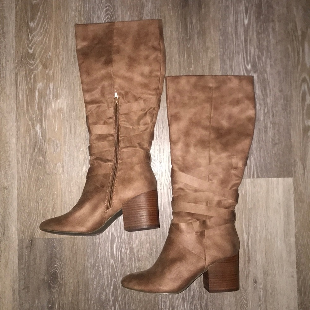 Riding boots